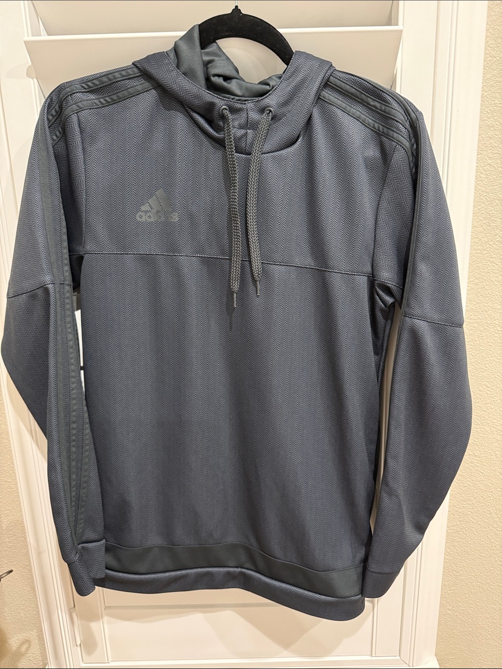 adidas Men’s Hooded Performance Jacket — Charcoal